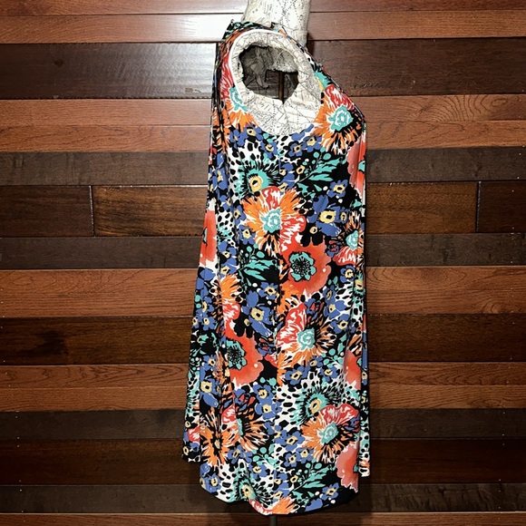 Relativity Pleated Scoop Neck Multi Colored Floral Midi Dress - Picture 7 of 10